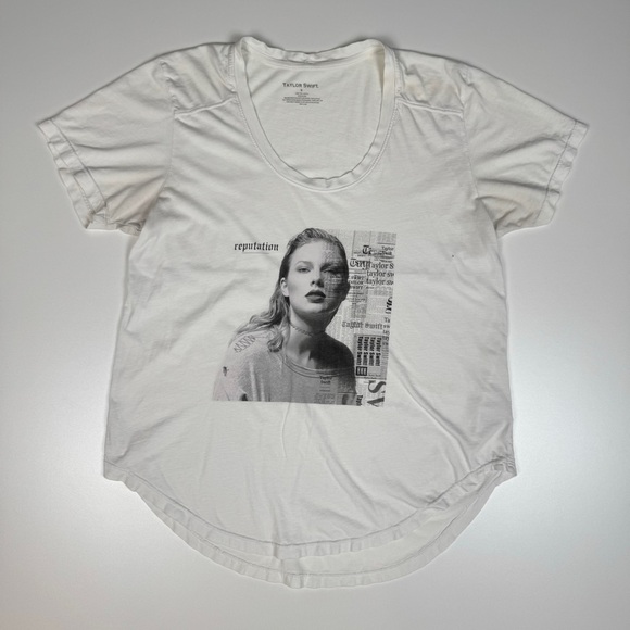 Taylor Swift Reputation Era Womens T-shirt Size Small Album Cover Official Merch - Picture 1 of 5
